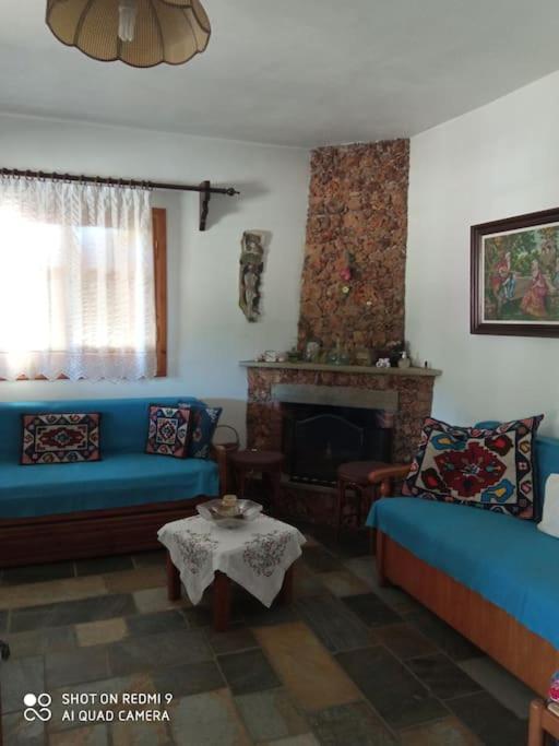 Persefoni'S Traditional House Promíri Kültér fotó